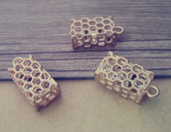 

4pcs/lot light gold color (copper ) hollow out box with crystal pendant charm 10mmx20mm