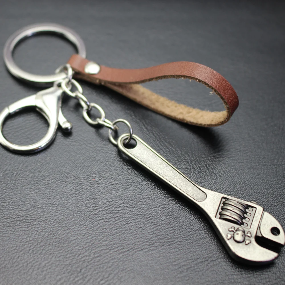 Skull Spanner Cow Leather KeyChain Hook Buckle Keyrings Skeleton Logo Pendant Car Key Holder Bag Hang Outdoor Gift | Украшения и
