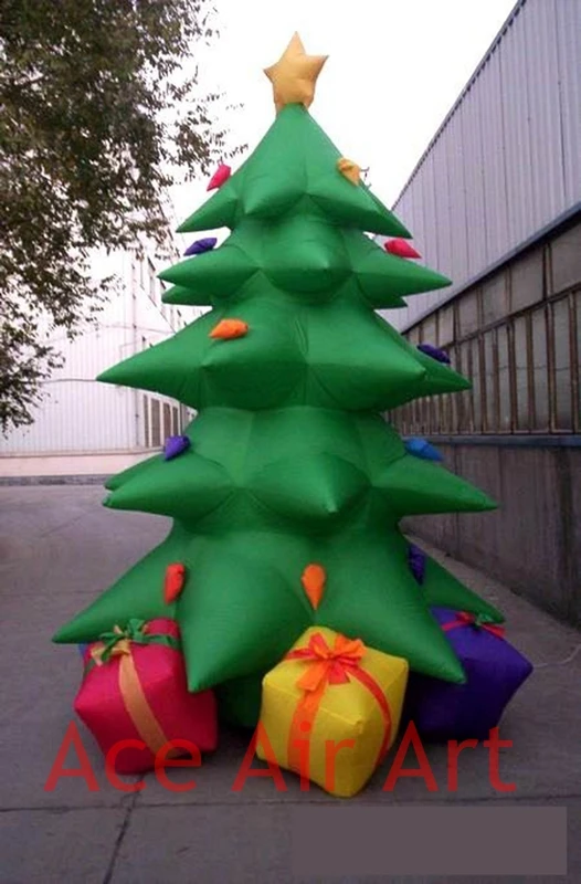 

multicolor inflatable Christmas tree with gift boxes for Christmas
