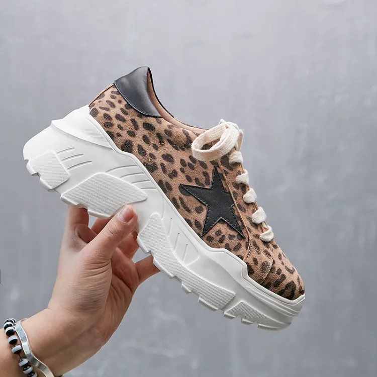 

Zorssar New 2019 Spring Autumn Ladies Flat Shoes Leopard Lace-Up cow suede Casual Shoes Platform Shoes Women Sneakers Flats