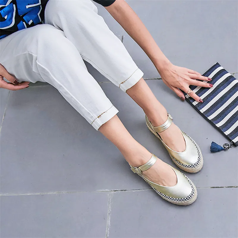 Женская обувь FEDONAS на плоской подошве с закругленным носком из натуральной