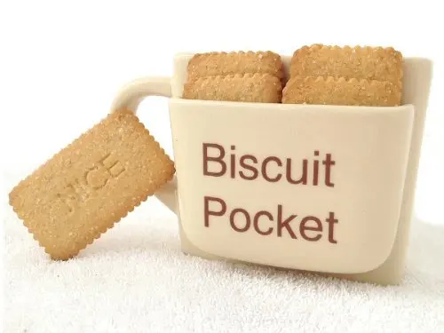 

32pcs/lot New Novelty Creative Biscuit Ceramic Coffee Mug Cup Tea Cups With Cookie Pocket Holder Gift