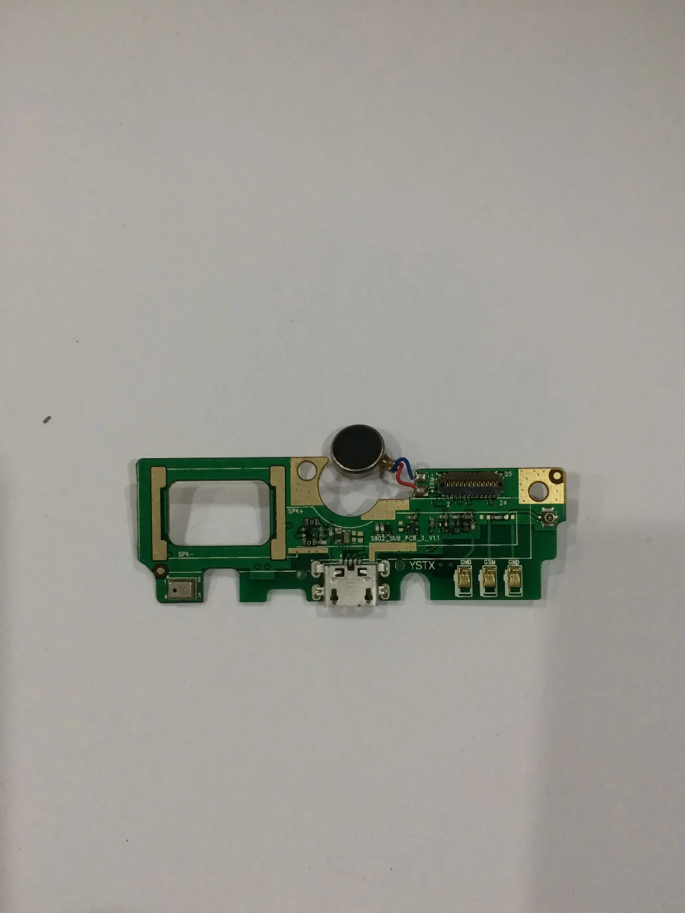 Б/у зарядная плата с USB разъемом + вибромотор для Blackview Omega Pro MTK6753 Восьмиядерный 5 0