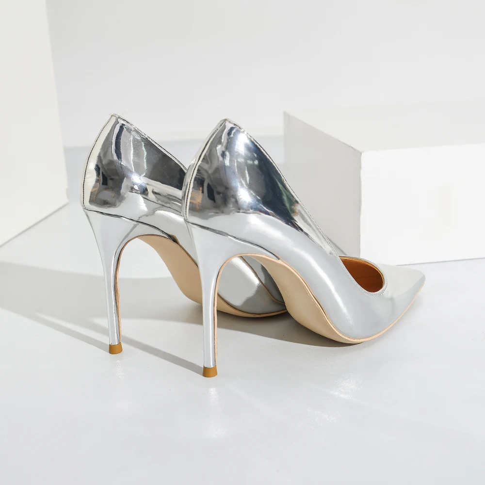 Женские вечерние свадебные туфли лодочки Eden золотистые блестящие на низком