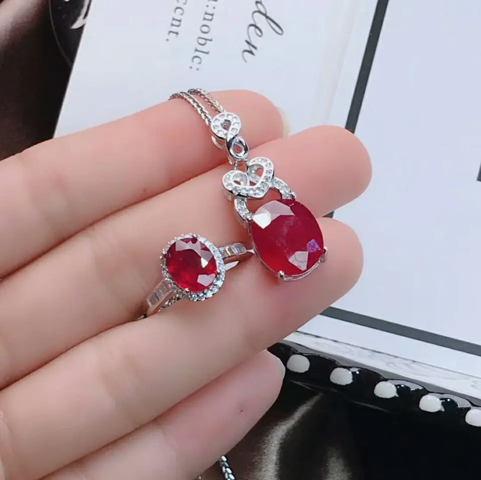 

Женский комплект из двух предметов MeiBaPJ, ожерелье с подвеской из чистого серебра 925 пробы с натуральным рубином и цветком, свадебные ювелирн...