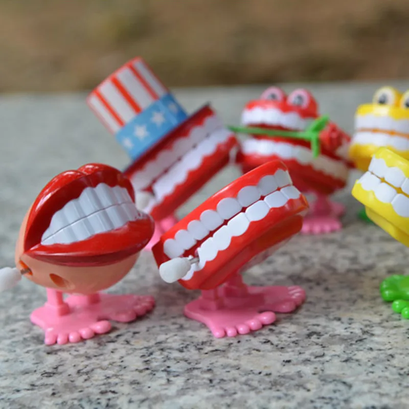 Заводная Весенняя танцевальная игрушка с зубами для детей Классические