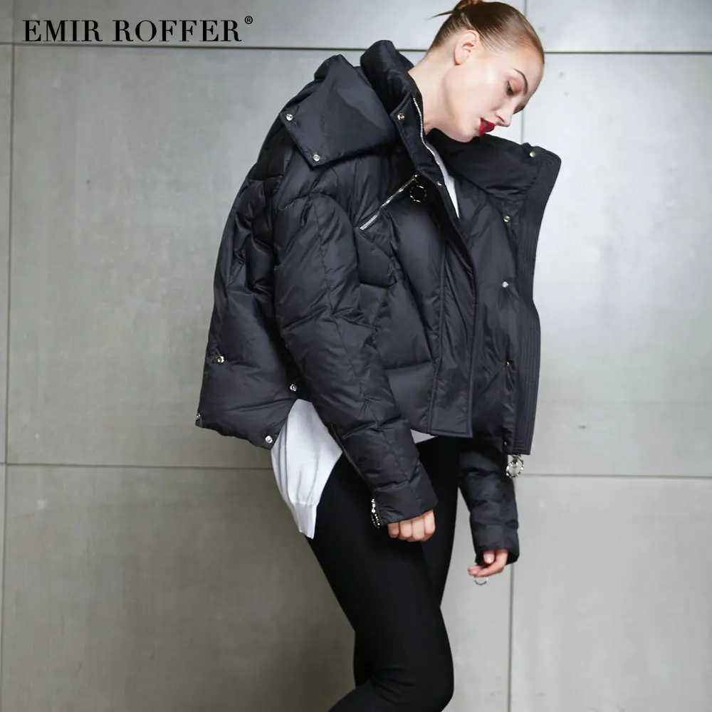 Фото EMIR ROFFER 2018 женский зимний пуховик короткий модный с капюшоном ассиметричный EMIR ROFFER 2018 женский зимний пуховик короткий модный с капюшоном ассиметричный