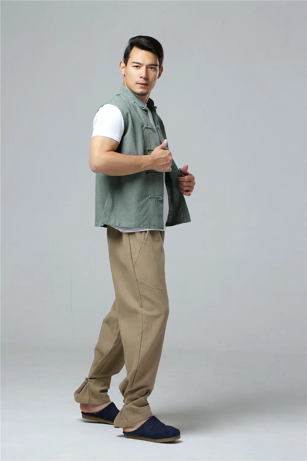 LZJN Men's Summer Waistcoat Chinese Style Vintage Breathable Linen Button Down Kung Fu Shirt Sleeveless Vest Jacket