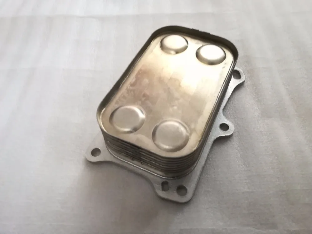 Оригинальный качественный масляный радиатор для Dodge Дротика Fiat 1 4 T Alfa Romeo Giulietta 940