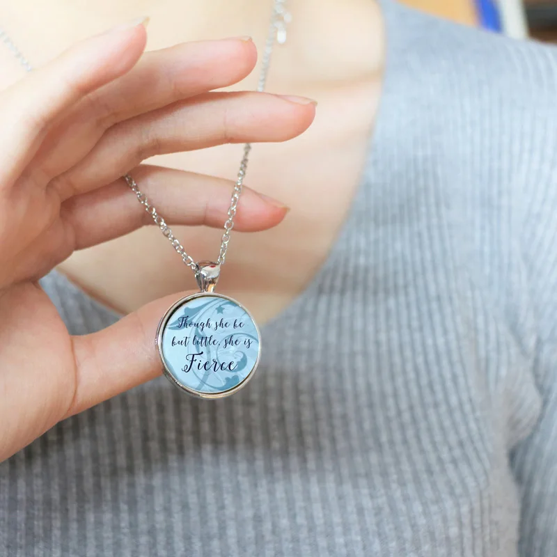 Ожерелье с подвеской надписью She Be But Little Is Fierce|quote necklace|little necklacelogo necklace |