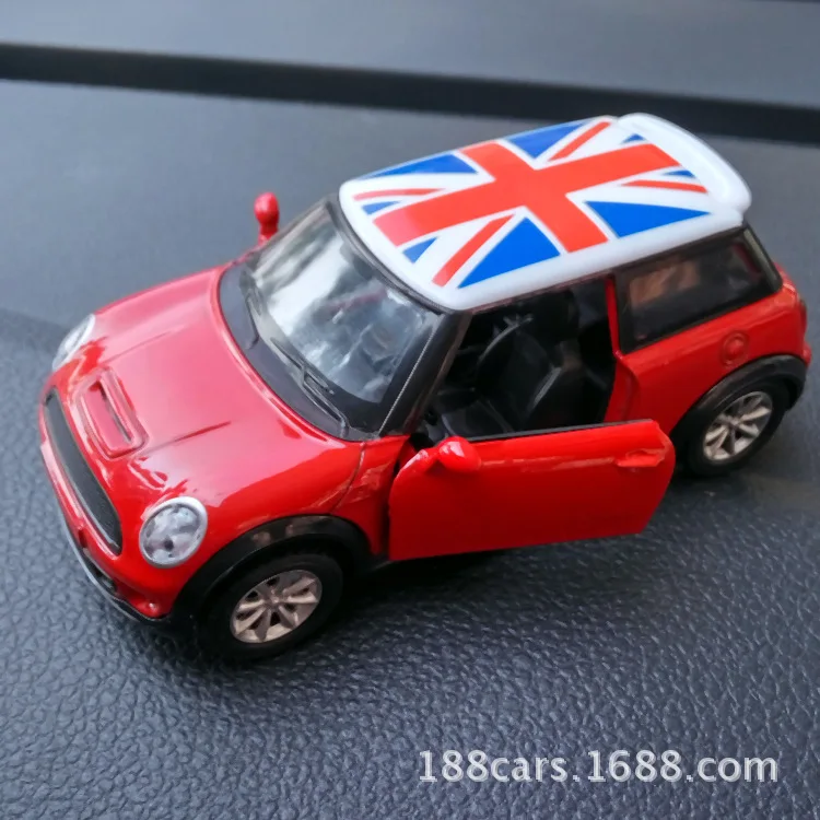 1:30 масштаб Mini Cooper S сплав литой автомобиль модель с вытягиванием игрушки для подарок на день рождения коллекция игрушек