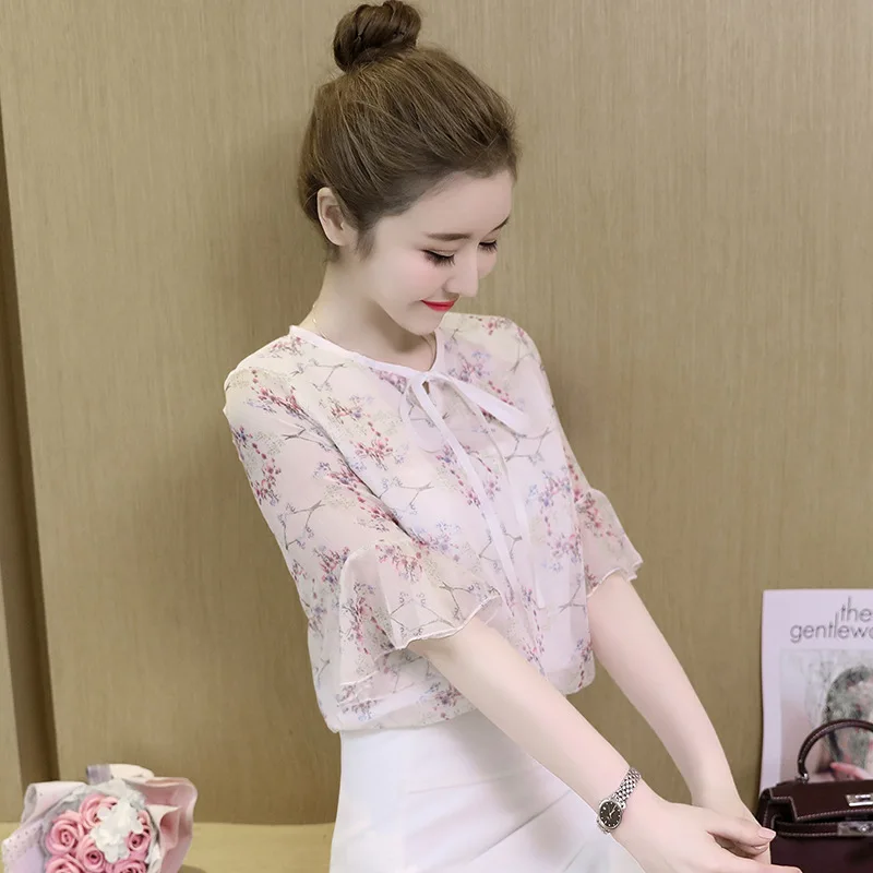 

Super sweet fashion short-sleeved chiffon shirt new wild floral clothing