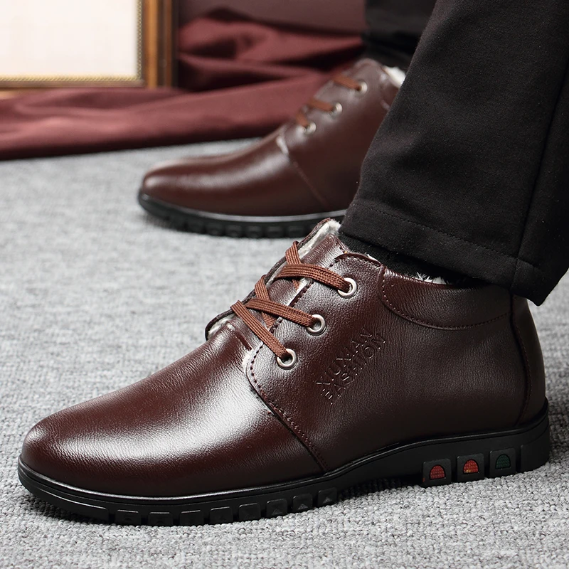 Мужские зимние ботинки на меху модельные кроссовки для вождения мужские черные