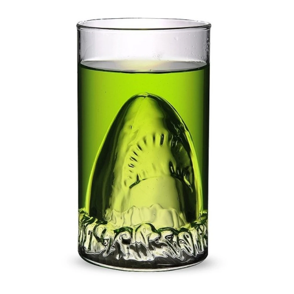 1 шт Shark Attack Стекло кружка глубоководных Акула вино Party Bar питья Водка Виски