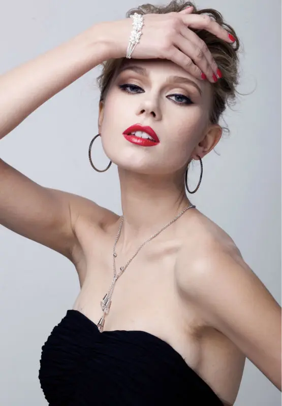 Австрия Crystal Light подвеска Цепочки и ожерелья Для женщин Party Rock Jewelry Новый костюм