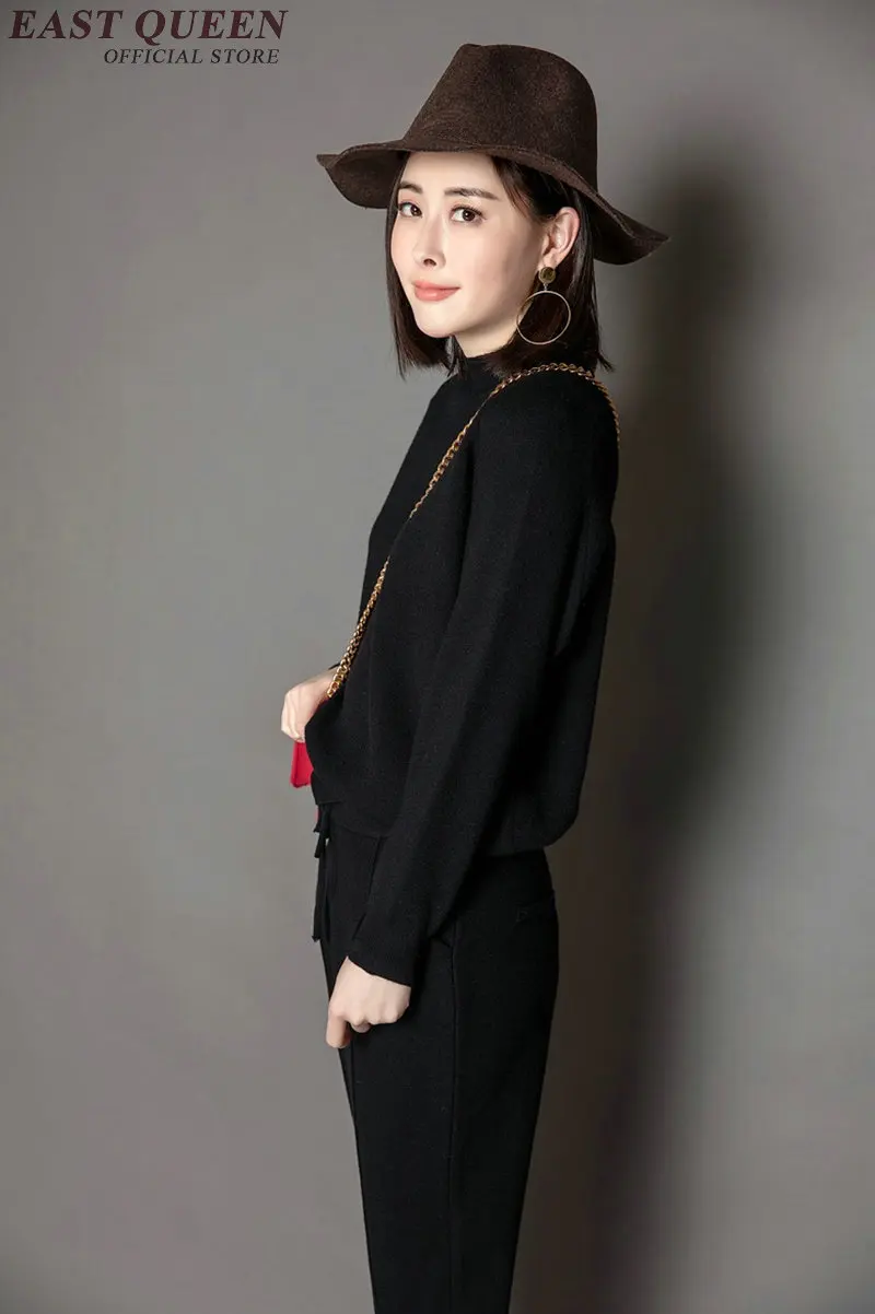 Женский костюм двойка с длинным рукавом и высоким воротом однотонный осенний