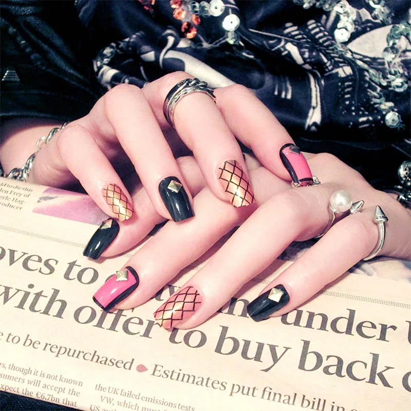 Квадратные Типсы для ногтей средней длины сделай сам с клеем ЖЕНСКИЕ СЕКСУАЛЬНЫЕ