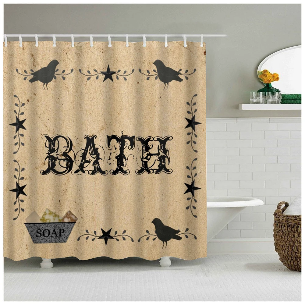 Простой дизайн милая девушка принимает душ ванная комната занавеска