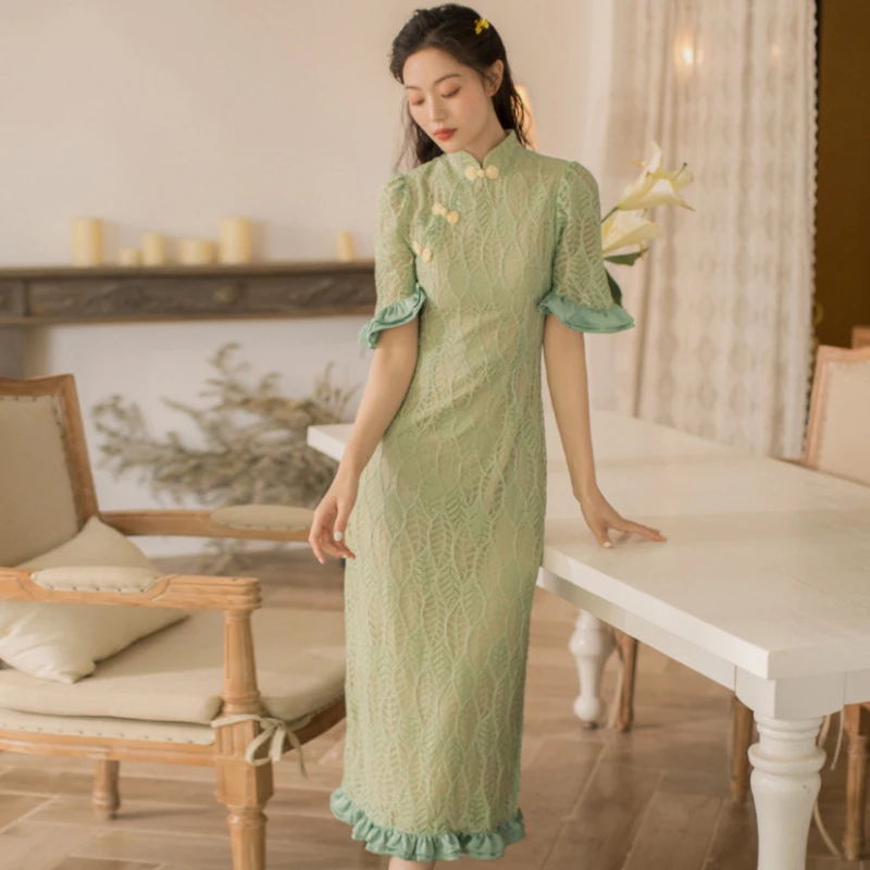 

Full Lace embroidery chinese retro cheongsam dress female split design butterfly sleeve ruffles stitching green dress wq2039