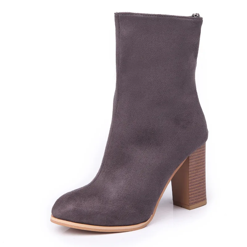 Женские ботинки на толстом высоком каблуке модные короткие Стрейчевые носки из