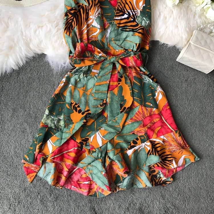 Пляжный Boho короткий женский летний комбинезон с открытой спиной и v-образным вырезом без рукавов комбинезон корейский цветочный принт плюс размер женский комбинезон
