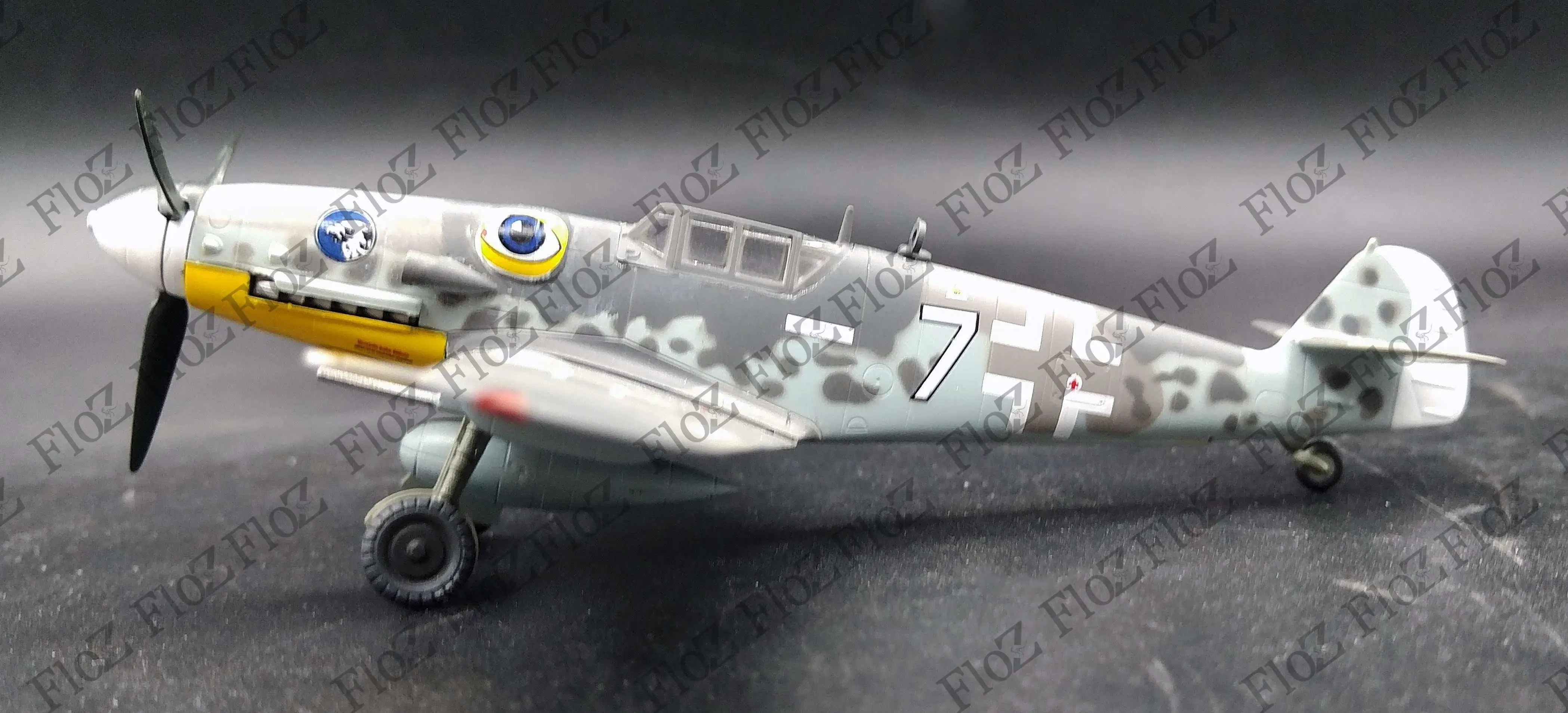 WWII BF109 G-6 Me 109 IV JG.51 1943 1/72 готовая модель |