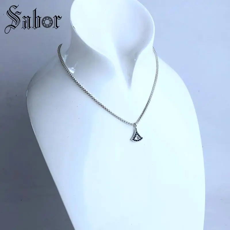 Ожерелье с цепочкой звеньями азиатское украшение женская мода Серебряное