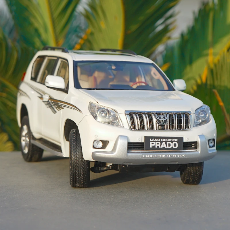 1/18 Toyota Land Cruiser Prado литая под давлением модель автомобиля SUV игрушки для мальчика Коллекция подарков хобби белый с новой оригинальной коробкой