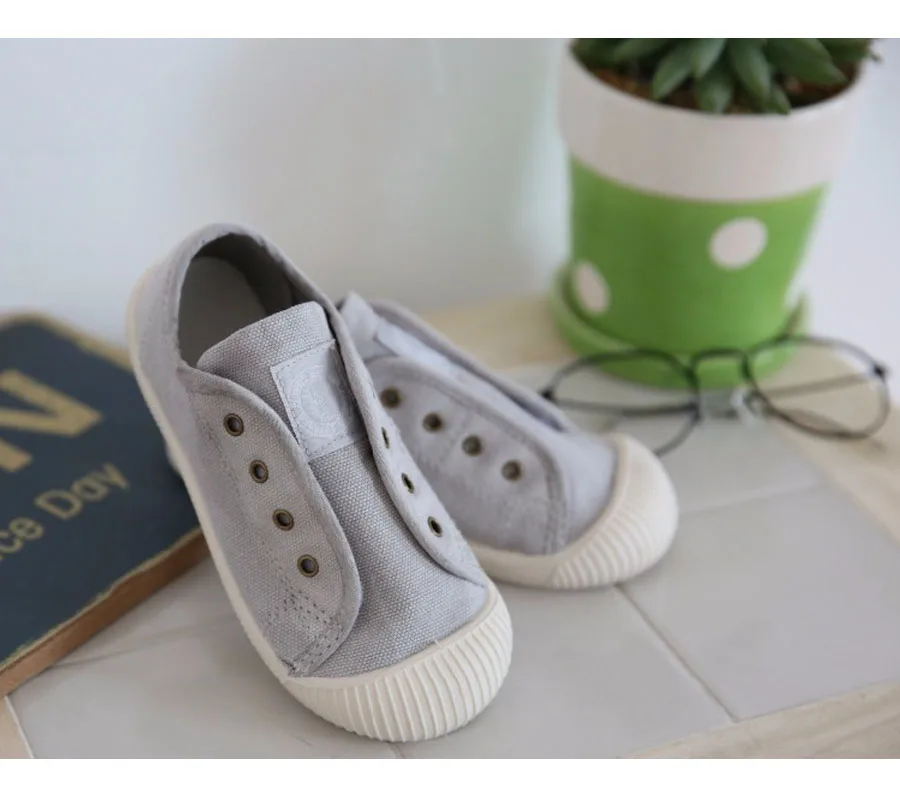 Новинка 2017 года бренд обувь для детей мода девочек парусиновая плоской подошве