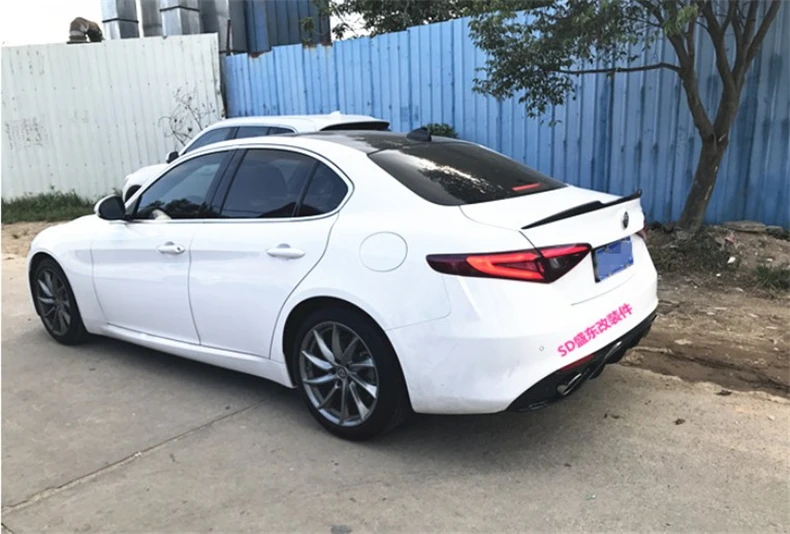 For Alfa Romeo Giulia 2016.2017.2018 Carbon Fiber Rear Lip Spoiler High Quality Car Bumper Diffuser Auto Accessories | Автомобили и