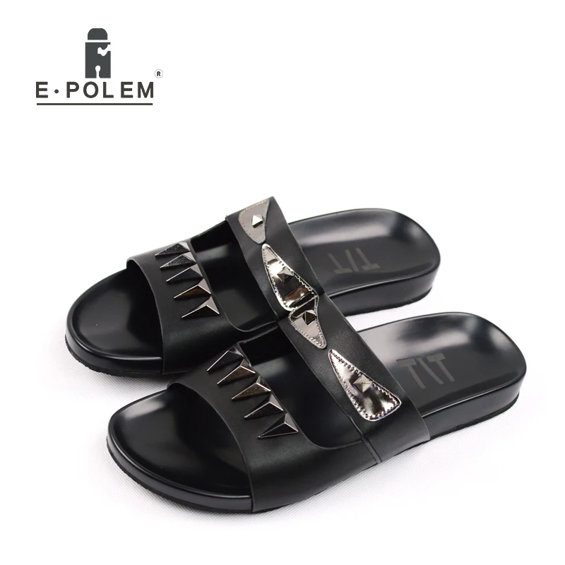 

Black Leather Men Slippers Outdoor Male Slides Shoes Footwear Handsome Silver Rivets Casual Beach Slipper
