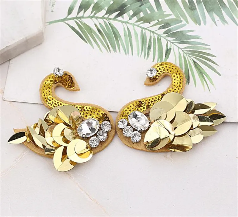 1 pair yellow 1 пара симпатичных блестящих бусин нашивки-лебеди пришить стикер патч diy патч для одежды платье Сумка Обувь Аксессуары для носков 5 цветов - Цвет: 1 pair yellow