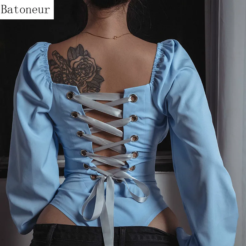 Женское боди на шнуровке с открытой спиной однотонное облегающее длинным