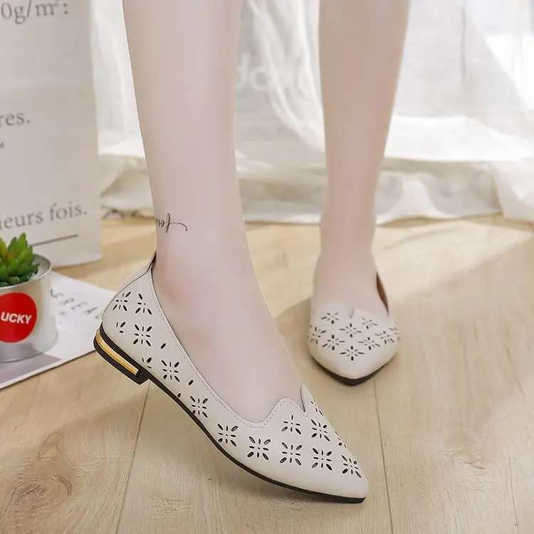 2018 Новое поступление Для женщин мелкой плоская подошва выдалбливают Цветок