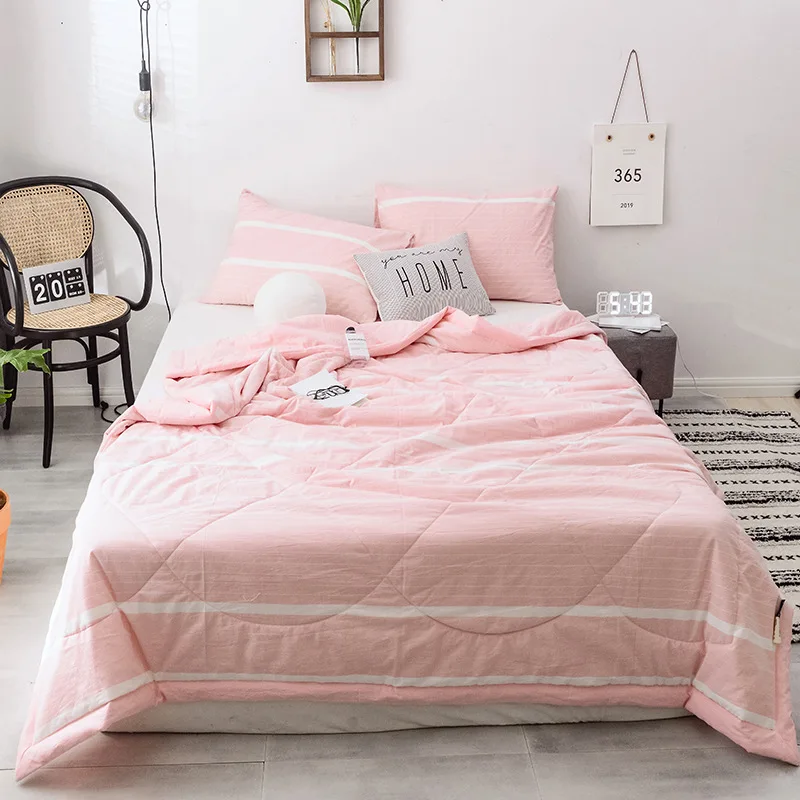 

New Arrival Grid/Stripe Air Condition Summer Quilt Comforter Bed Cover Quilting Home Textiles Suitable for Adults Kids 200*230c