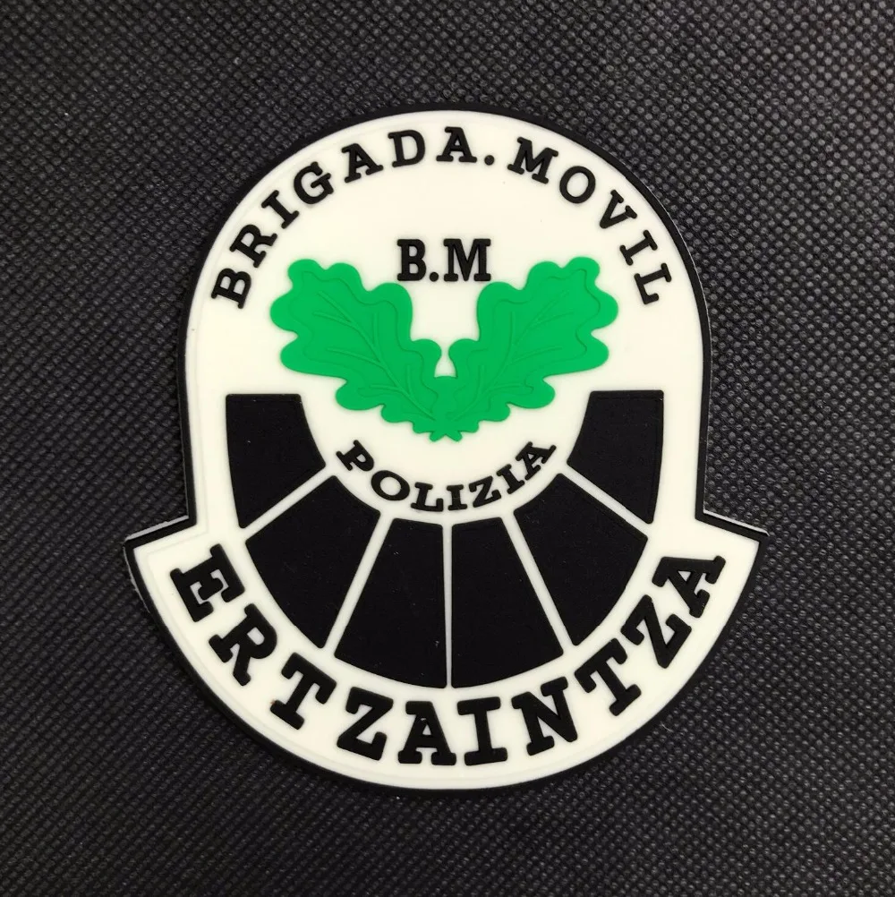 10 шт. ПВХ светящийся в темноте патч BRIGADA. MOVIL Тактический значок ERTZAINTZA Боевая