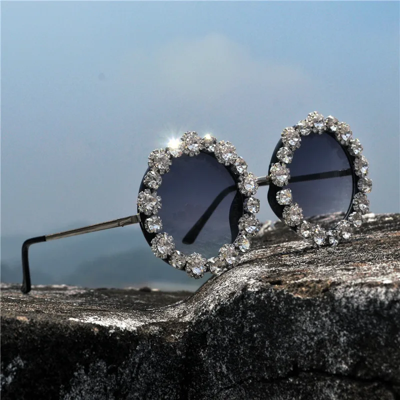 MINCL Vintage Small Round Diamond Sunglasses Women 2019 Brand Designer Fashion punk Colorful Rhinestone Shades UV400 FML | Аксессуары