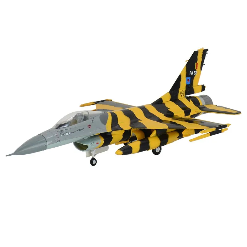 Готовая модель самолета из пластмассы с разрешением 1:72|Наборы для сборки