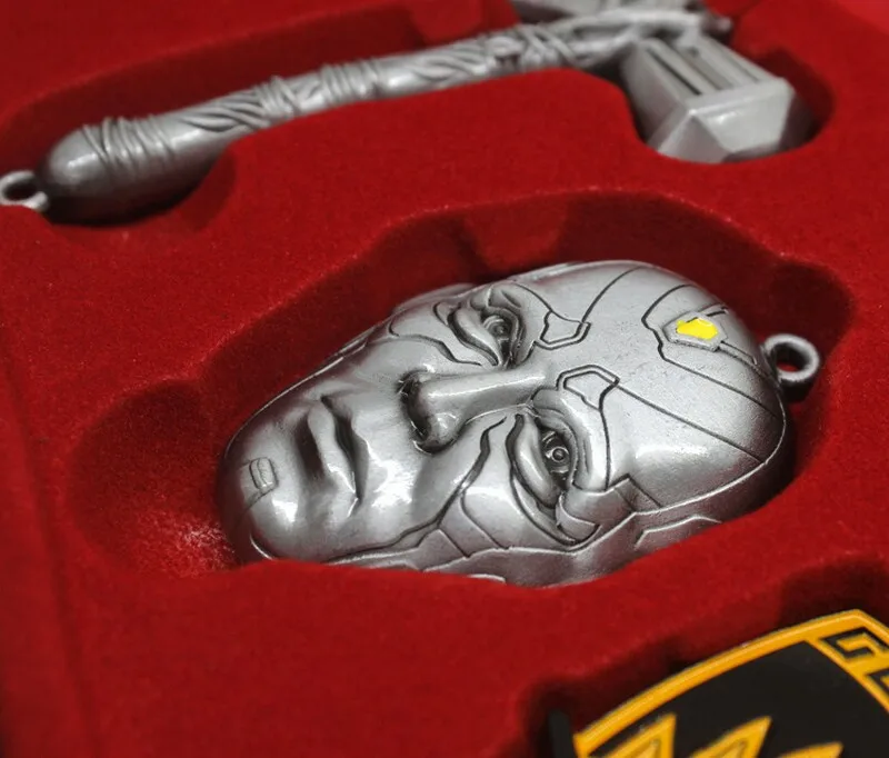 Avengers Infinity War Thanos Stormbreaker Infinity Gauntlet Black Panther IronMan SpiderMan metal pendant accessories prop