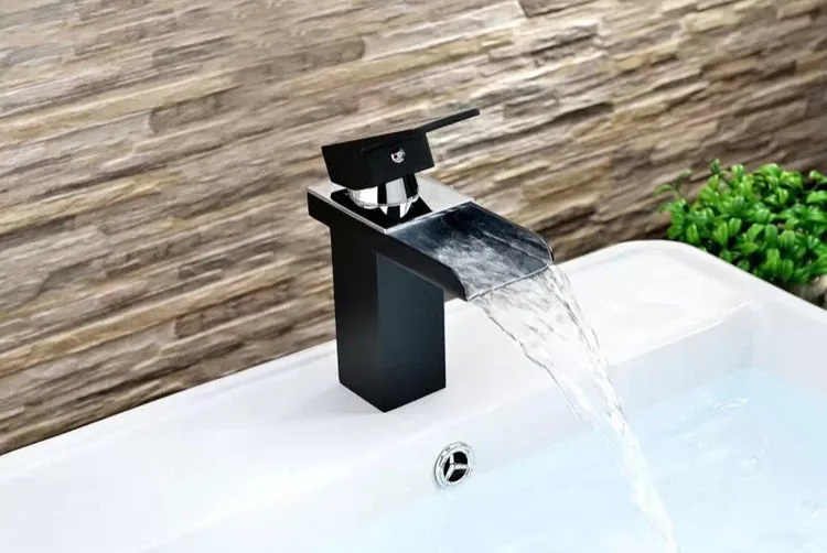 Черный цвет кран для ванной с водопадом от DONA санитарный горячей и холодной воды