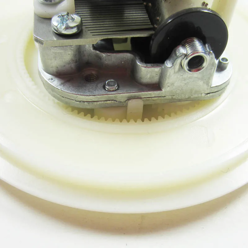 DIY механизм музыкальной коробки с вращающейся пластиной и основанием в обратном направлении