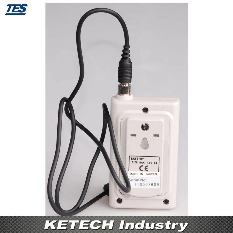 

High Precision Sound Level Meter ( 70-140dBA ) Noisemeter TES1354