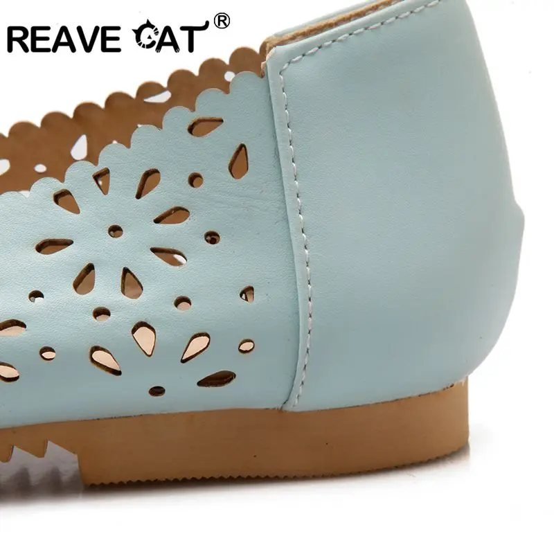 REAVE CAT/женская летняя обувь на плоской подошве женская обувь с вырезами, с круглым носком, с цветочным принтом, на низком каблуке, большие размеры 40, 41, 42, 43, 44, 45, 46, 47, милые