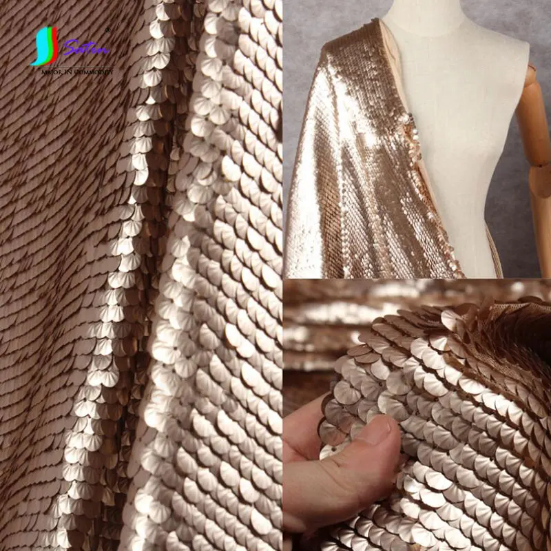 Зашифрованная трехмерная металлическая текстура ткань с блестками в виде рыбьей