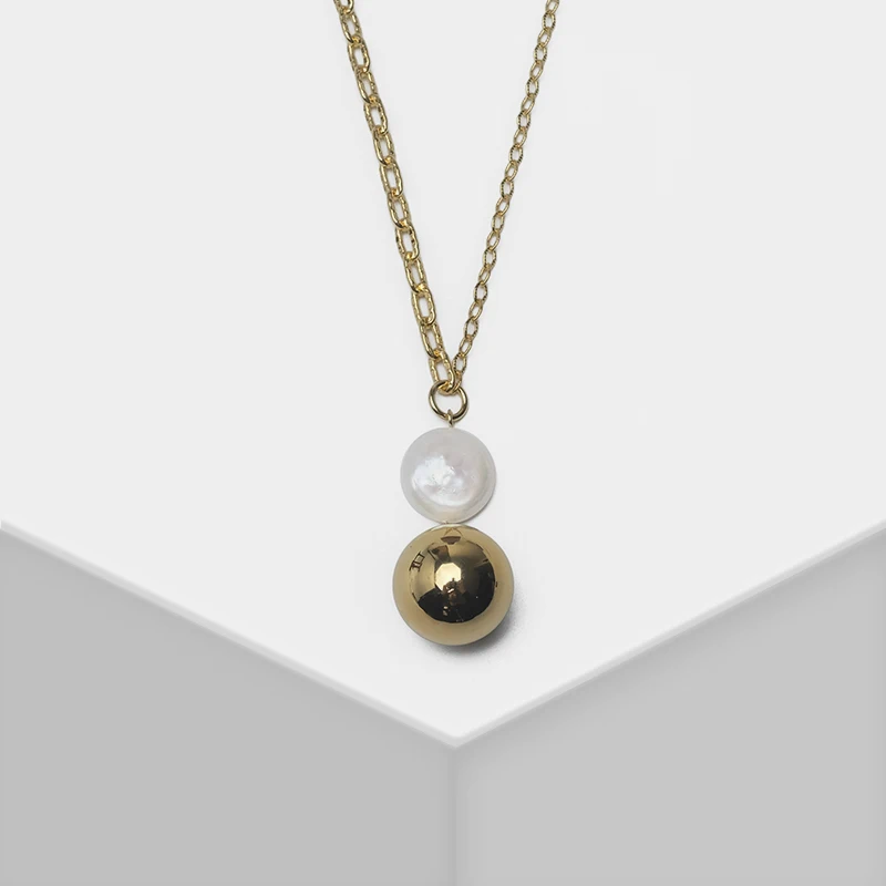 

Amorita boutique Ball pendant design fashion pearl necklace