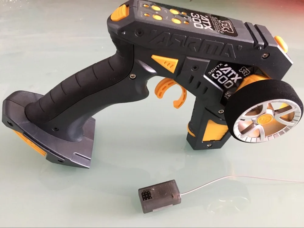 Радиопередатчик ARRMA AR390058 3 канальный Радиоуправляемый 2 4 ГГц для осевого HPI ATX