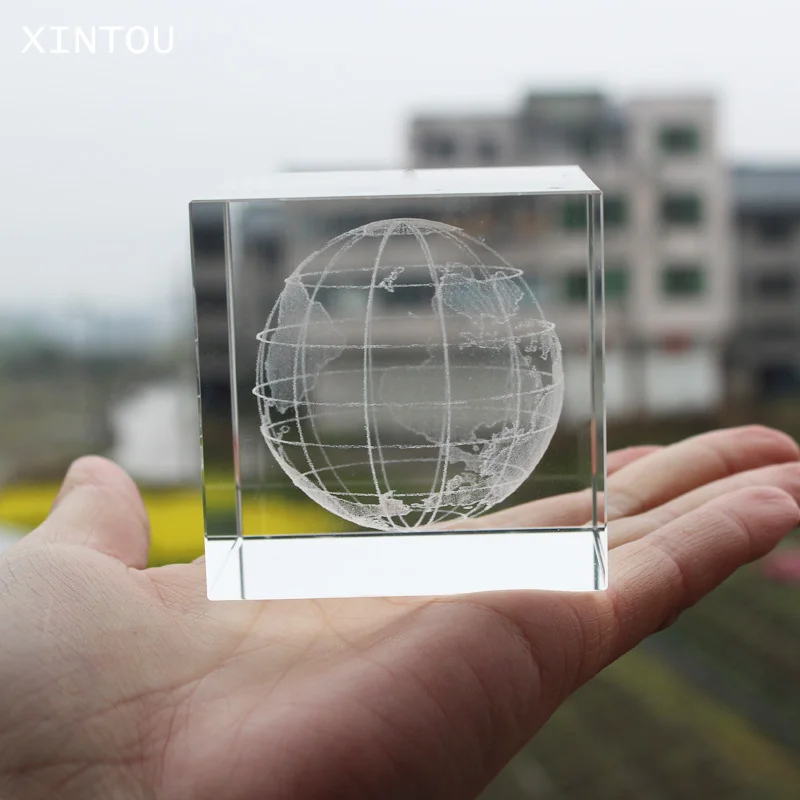 XINTOU 4 см пресс-папье 3D лазерной гравировкой новый глобус модели хрустальный куб