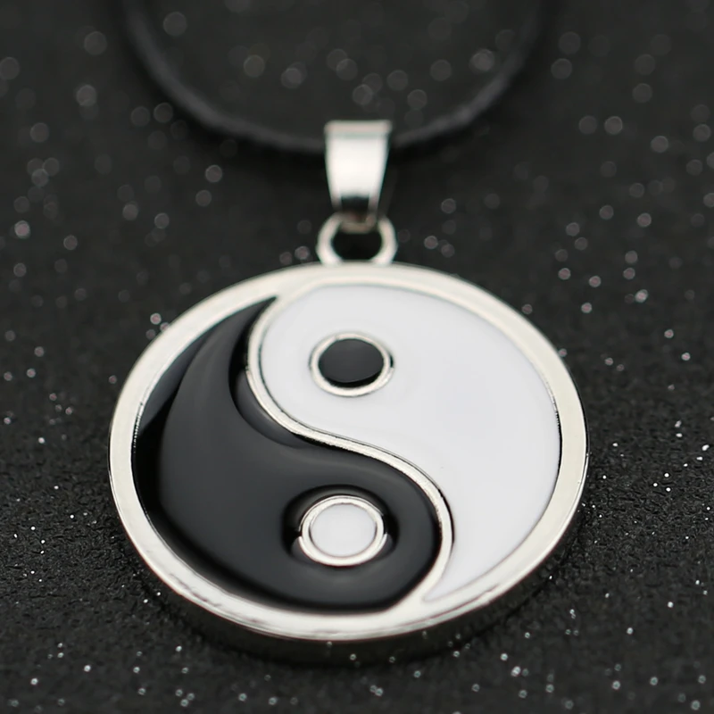 Tai Chi Ji Necklace Hyuga Neji Hinata Yin Yang Eight Trigrams Ninja Black White Enamel Pendant Fashion Anime Jewelry Wholesale | Украшения