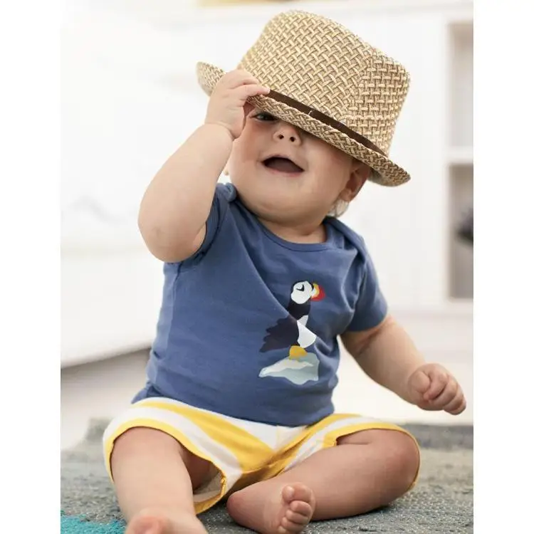 Kidlove Short Sleeve Round Neck Tops Knee-length Pants 2pcs Clothes Set 2017 fashion new gift Summer cotton ZK30 | Детская одежда и