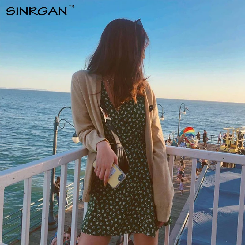 SINRGAN мини платье с глубоким v образным вырезом и поясом цветочным принтом 2019